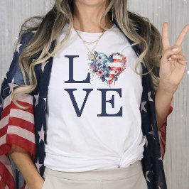 Camiseta Patriótica Coração da Bandeira Americana 