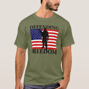 Camiseta Patriótica defendendo a liberdade