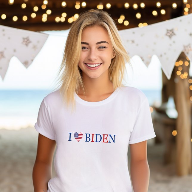 Camiseta Patriótico I Heart Love Joe Biden Flag (Criador carregado)