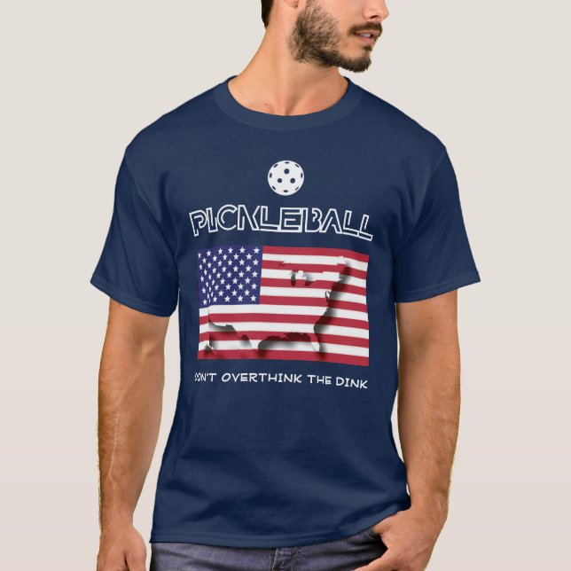Camiseta Patriótico não pensa demais no baile (Frente)