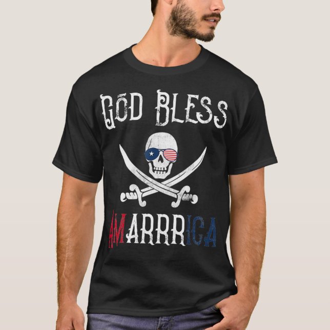 Camiseta Patriótico Pirata Dizendo Arrr América Deus abenço (Frente)
