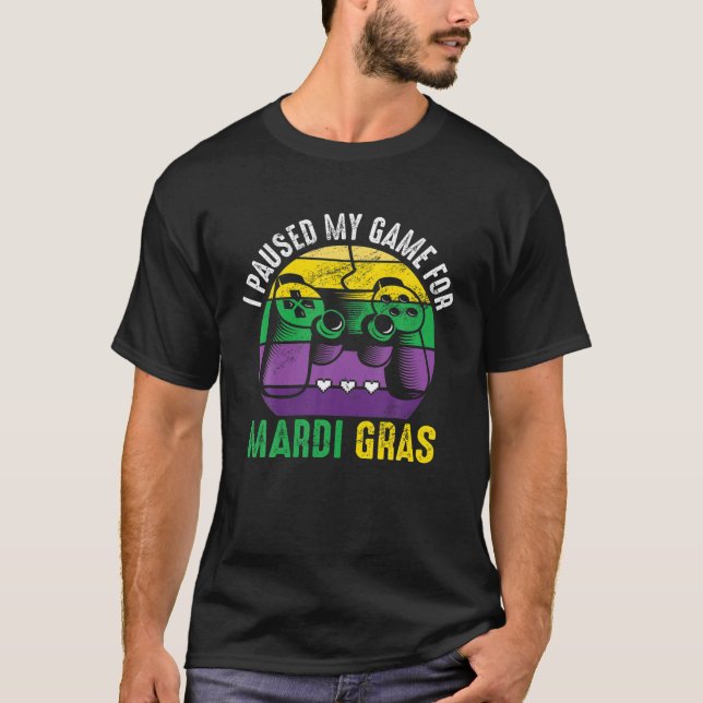 Camiseta Pausei Meu Jogo Para O Jogo Mardi Gras Mardi G (Frente)