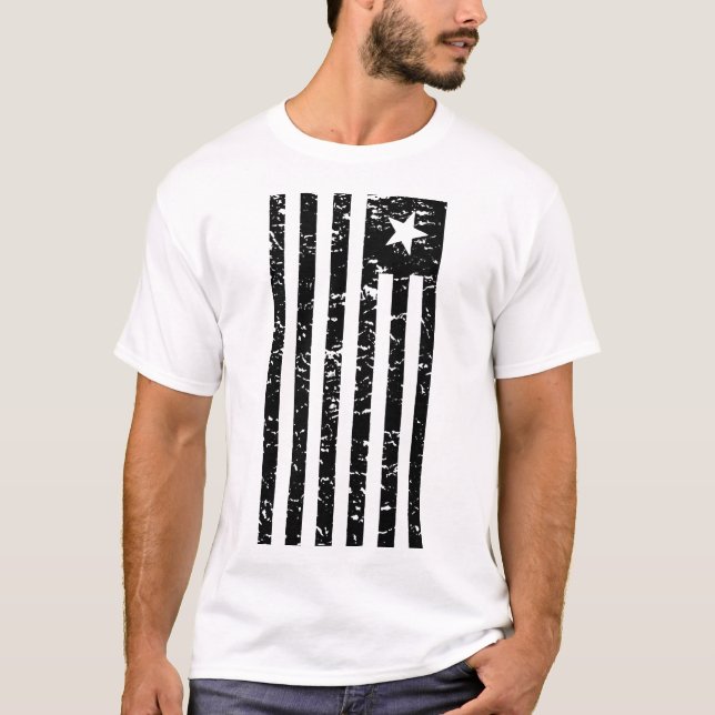 CAMISETA PAVILHÃO DE PATRIOTA PRETO E BRANCO (Frente)