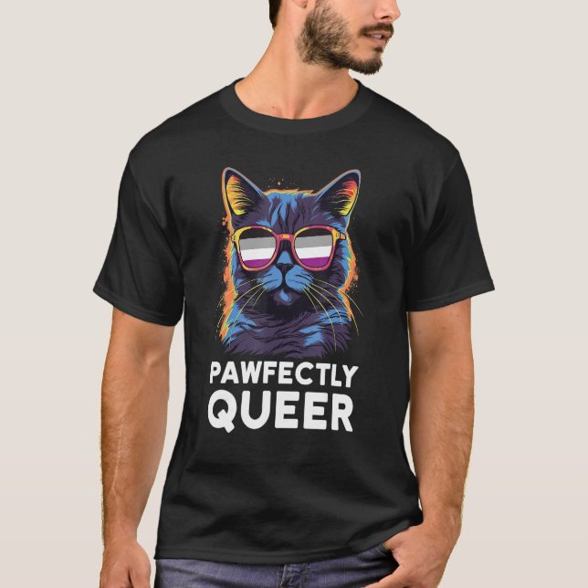 Camiseta Pawfectly Queer  Cat With Sunglasses Asexual Pride (Frente)