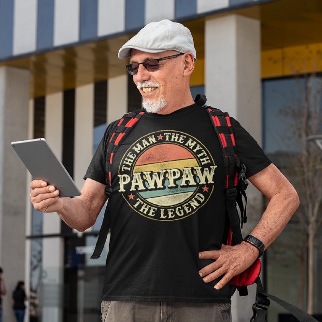 Camiseta PawPaw O Homem O Mito A Lenda Deu Ao Vovô (Criador carregado)