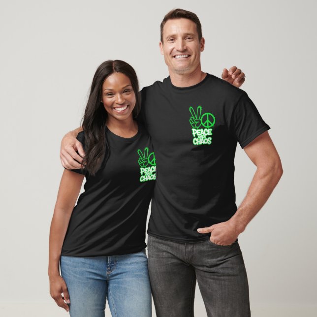 Camiseta Paz Acima do Caos (Unissex)