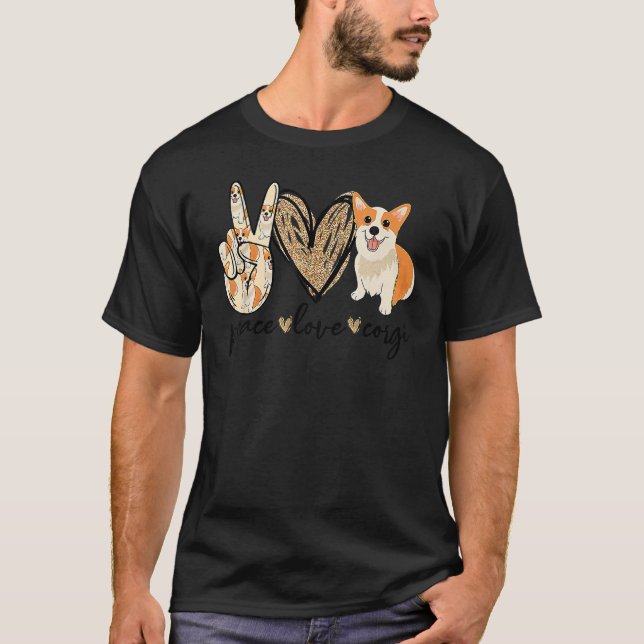 Camiseta Paz Amor Corgi  Mãe de Cachorro (Frente)