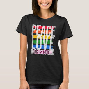 Camiseta Paz, Amor e Compreensão