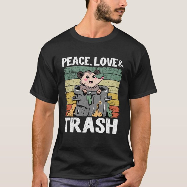 Camiseta Paz, Amor e Lixeira Engraçada Lata-Lata-Lata (Frente)