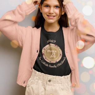 Camiseta Paz e alegria Nome Dourado da Família Rosa Natal
