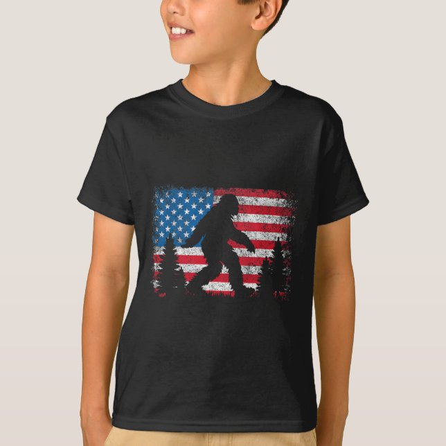 Camiseta Pé Grande 4 De Julho Americano Bandeira Patriótica (Frente)
