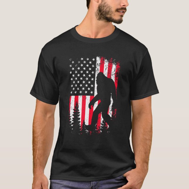 Camiseta Pé Grande 4 De Julho Bandeira Americana (Frente)