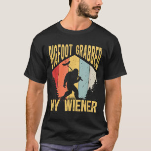 Camiseta Pé-Grande Agarrado Meu Sasquatch De Churrasco Funn
