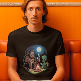 Camiseta Pé Grande Alienígena OVNI Críptido Paranormal Noit