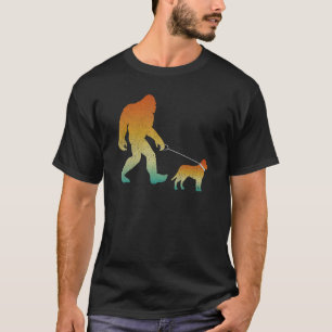 Camiseta Pé Grande Caminhando Rafeiro do Alentejo Funny Sas