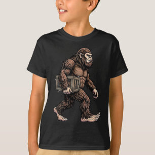 Camiseta Pé Grande Carregando Engradado de Frango Fazenda S