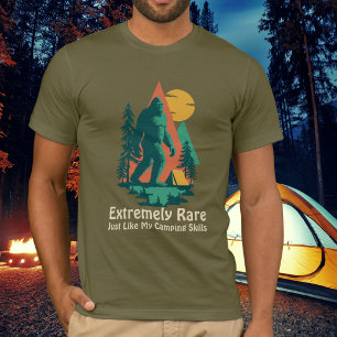 Camiseta Pé Grande Floresta Montanhas Camping Divertido Per