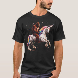 Camiseta Pé Grande Montado em Unicórnio Sasquatch Divertido