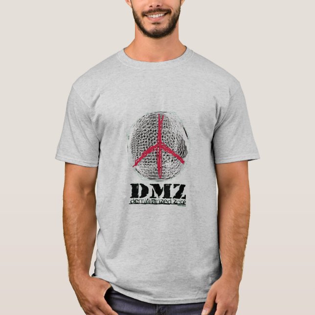Camiseta Peace Globe sem guerra sem lutar sem violência amo (Frente)