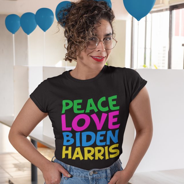 Camiseta Peace Love Biden Harris (Criador carregado)