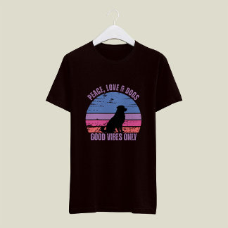 Camiseta Peace, Love, Dogs T-shirt, retro sunset T-shirt