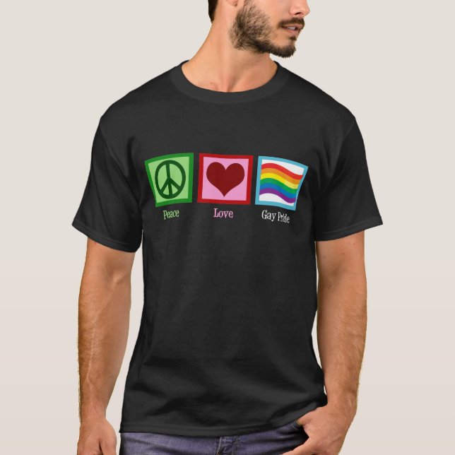 Camiseta Peace Love Orgulho gay Parade Rainbow Flag (Frente)