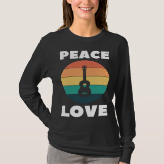 Camiseta Peace Love Ukulele Peace Loving Uke Player Retro