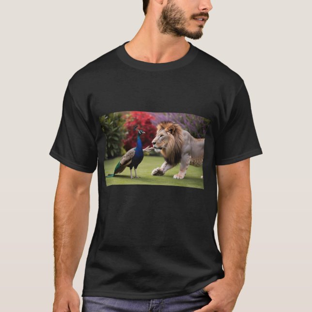 Camiseta Peacock e Lion caminhando juntos - Wildlif único (Frente)