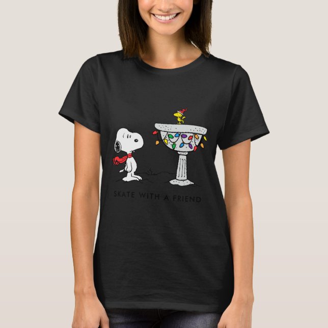 Camiseta Peanuts Decorated Bird Bath  (Frente)