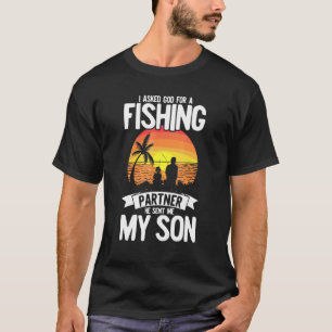 Camiseta Pedi a Deus um Parceiro de Pesca Ele Me Mandou Meu