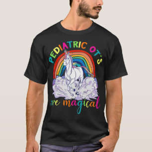 Camiseta Pediatria OT são magia Cute Rainbow Unicorn