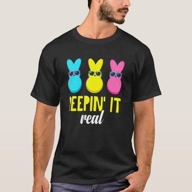 Camiseta Peepin It Real Felz pascoa Bunny Egg Hunt (Frente)