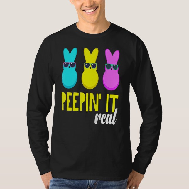 Camiseta Peepin It Real Outfit Felz pascoa Bunny Egg Hunt (Frente)