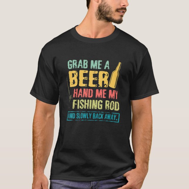 Camiseta Pega-Me Uma Cerveja, Minha Cotação Engraçada. (Frente)