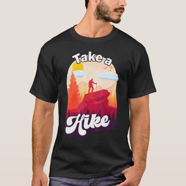 Camiseta Pegue um ônibus de sobrevivência ao ar livre (Frente)
