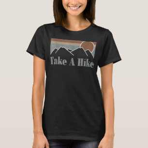 CAMISETA PEGUE UM PEDAÇO DE RETRO LEVADO PARA FORA.