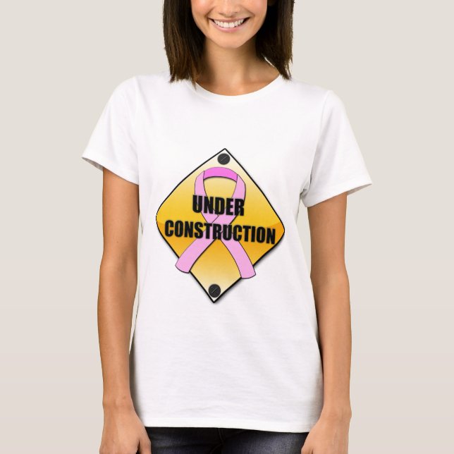 Camiseta Peitos sob a construção ($24,95) (Frente)