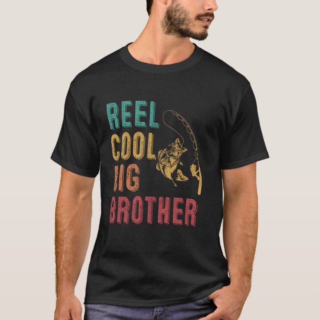 Camiseta Peixe da Família Coincidência Engraçada do Big Bro (Frente)