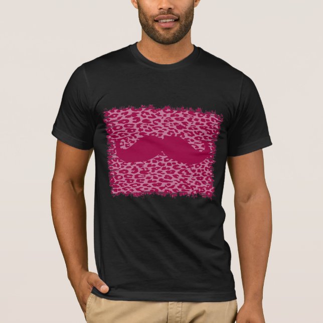 Camiseta Pele Vermelha com bigode no leopardo (Frente)