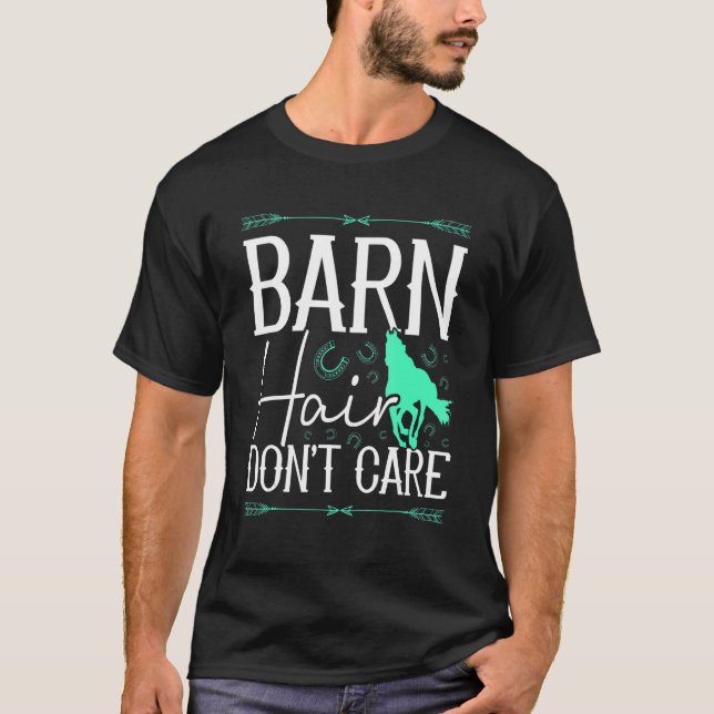Camiseta Pelo de celeiro não se importa com vaqueiro de cav (Frente)