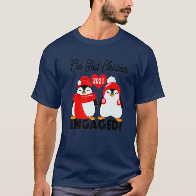 Camiseta Penguin Matando Casais Nosso Primeiro Engate De Na (Frente)