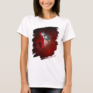Camiseta Pensando em Você. Linda mulher segurando uma rosa