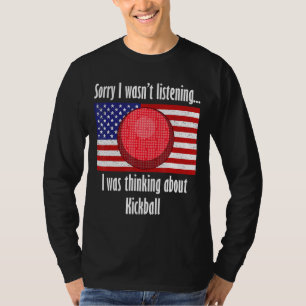 Camiseta Pensando Sobre A Jogada De Jogo De Esportes De Bol