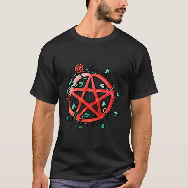 Camiseta Pentágono Vermelho da Bruxa (Frente)