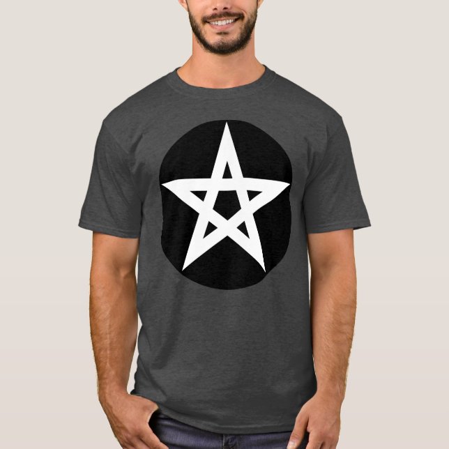 Camiseta Pentagrama (branco a preto) (Frente)