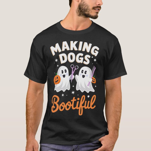 Camiseta Penteador de Animais Divertido no Halloween Fazend (Frente)