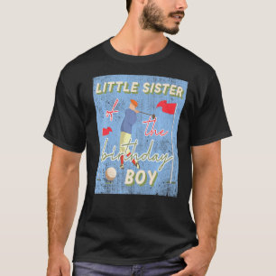 Camiseta Pequena Irmã Do Tema De Golfe Do Garoto De Anivers