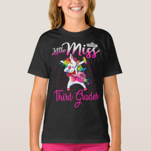 Camiseta Pequena Miss Terceiro Grau Unicórnio De Volta À