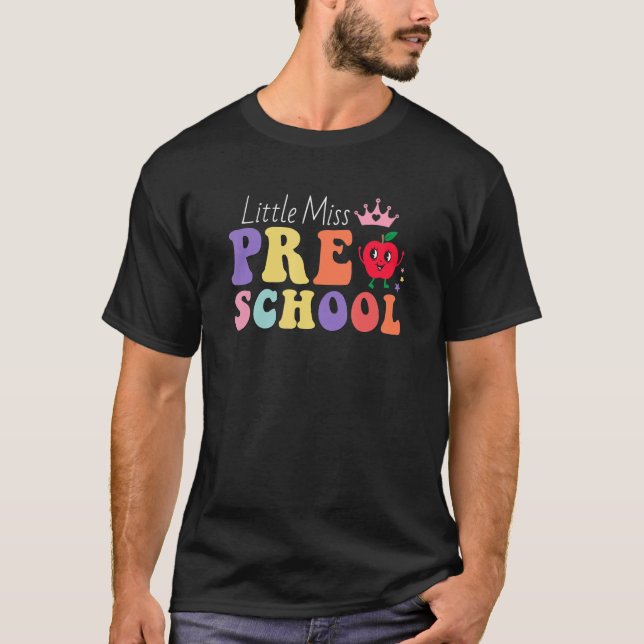 Camiseta Pequena Senhorita Preschool Primeiro Dia de Menina (Frente)