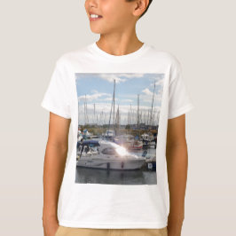 Camiseta Pequeno barco a motor apanhando o sol